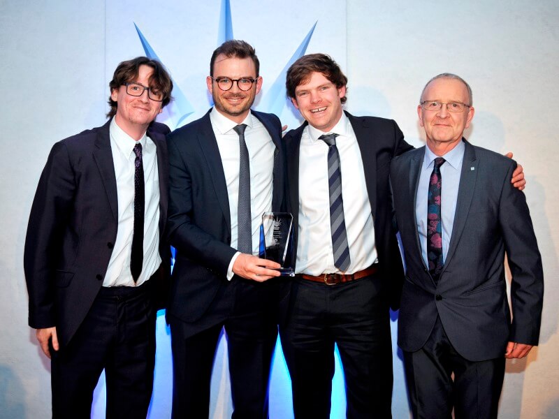 Vertiv™ and Amdocs Win “Environmental Project of the Year” at the Prestigious 2017 ACR News Awards in London Image